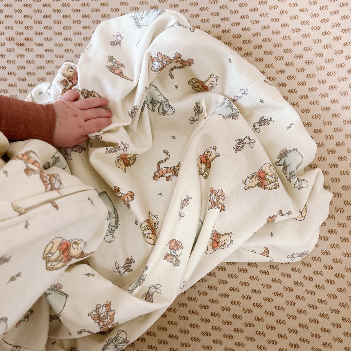 Disney™ Winnie the Pooh 100% Cotton Wearable Blanket TOG 0.5 - Image 5