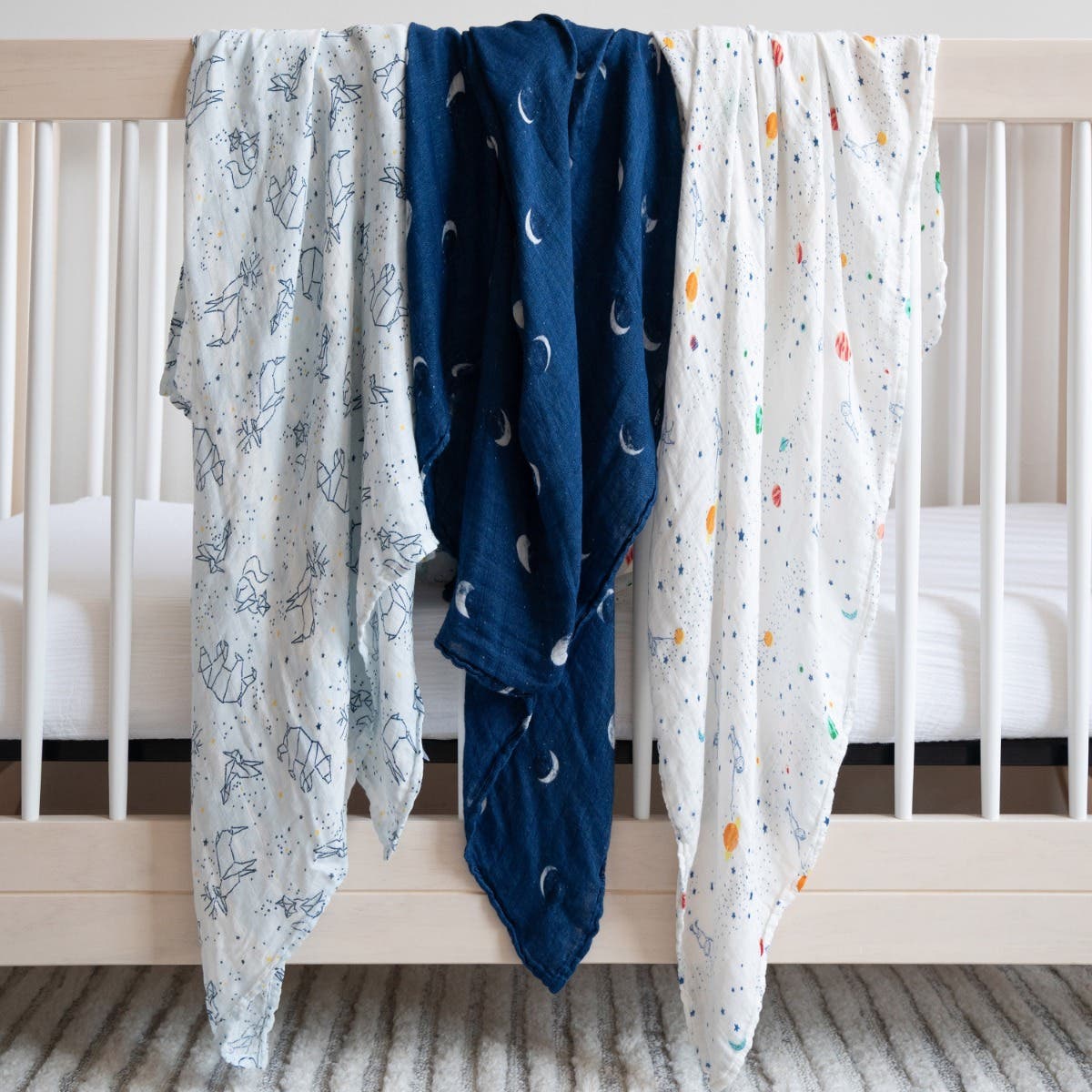 boutique silky soft swaddle blanket 3 pack - Image 3