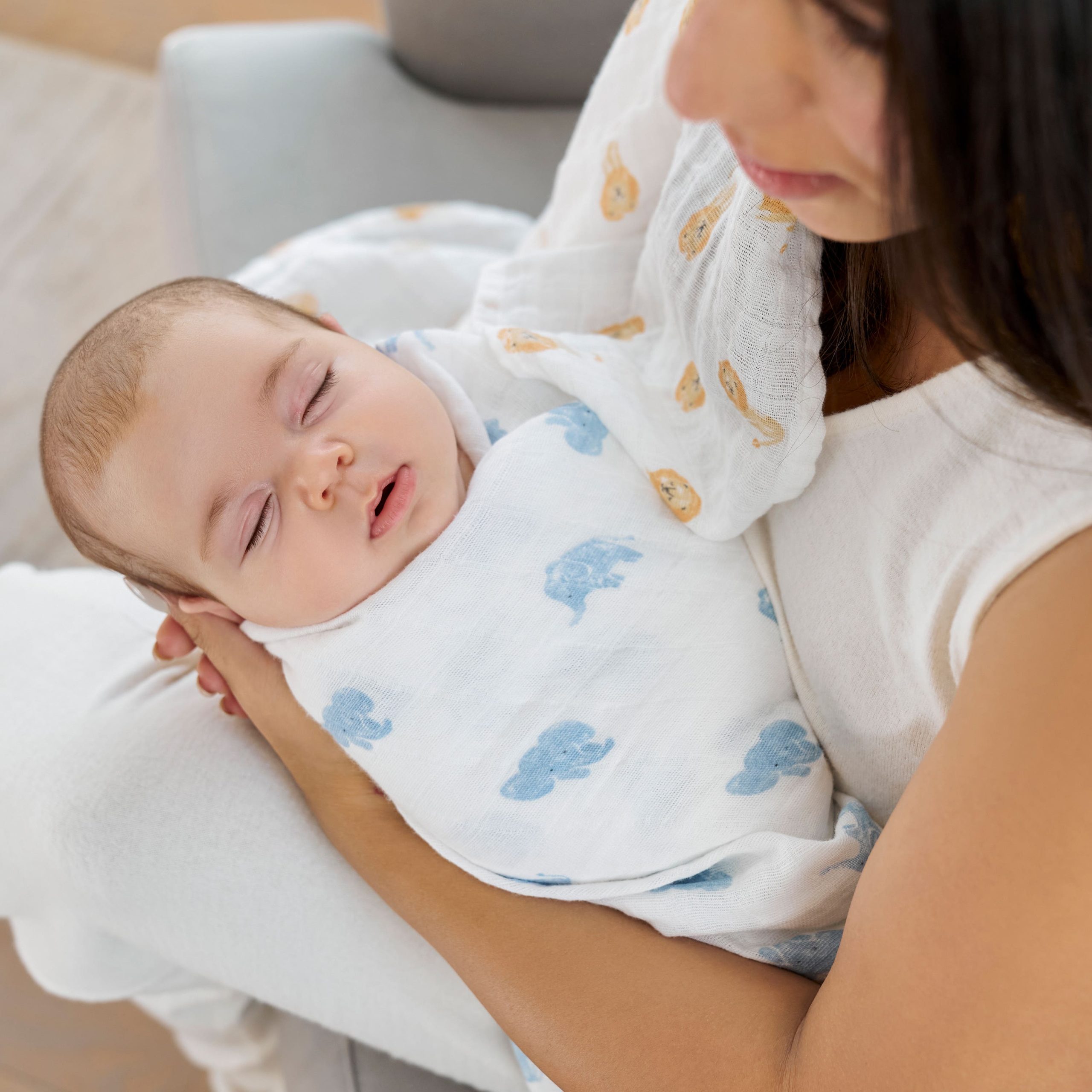 organic cotton muslin swaddle blanket 4 pack - Image 2