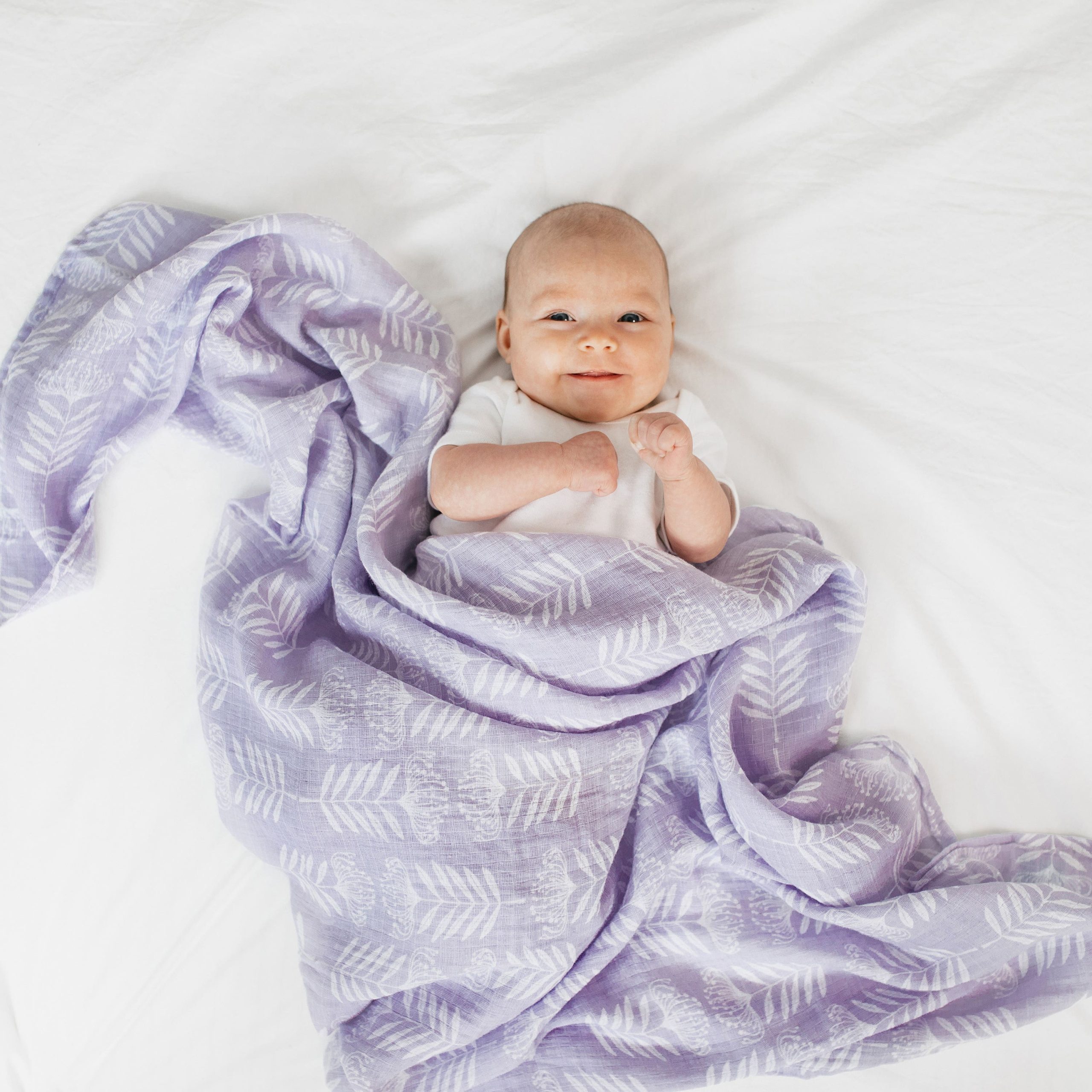 essentials cotton muslin swaddle blanket 4 pack - Image 2