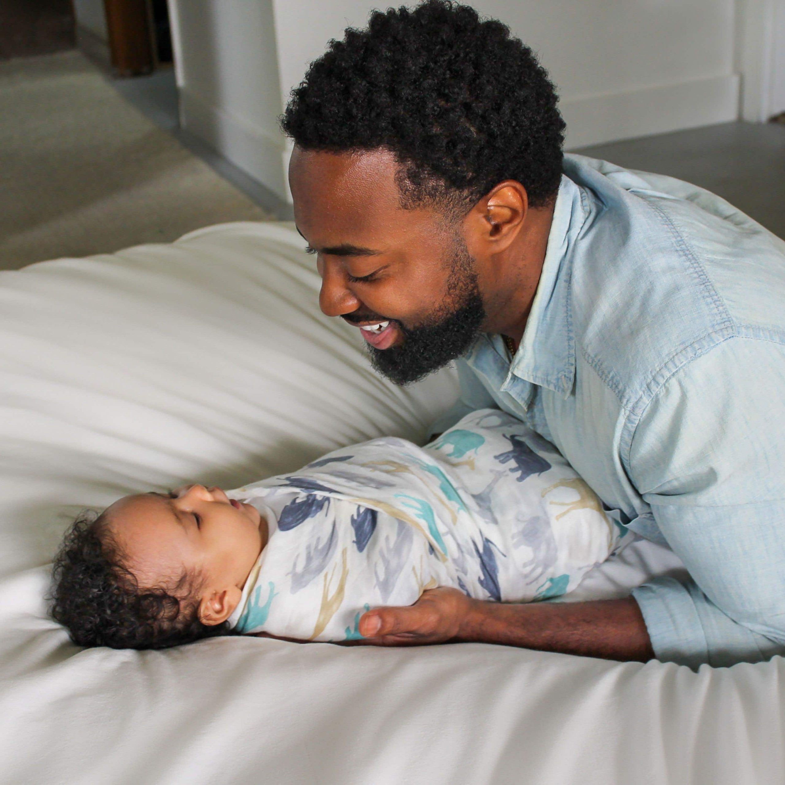 boutique silky soft swaddle blanket 3 pack - Image 3