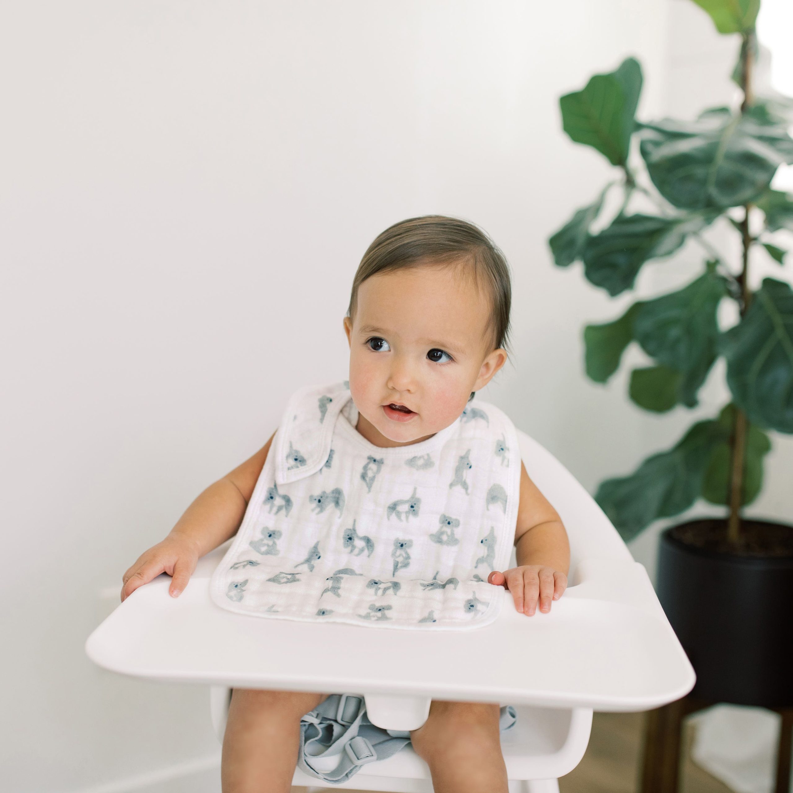 boutique 100% cotton muslin snap bibs 3 pack - Image 2