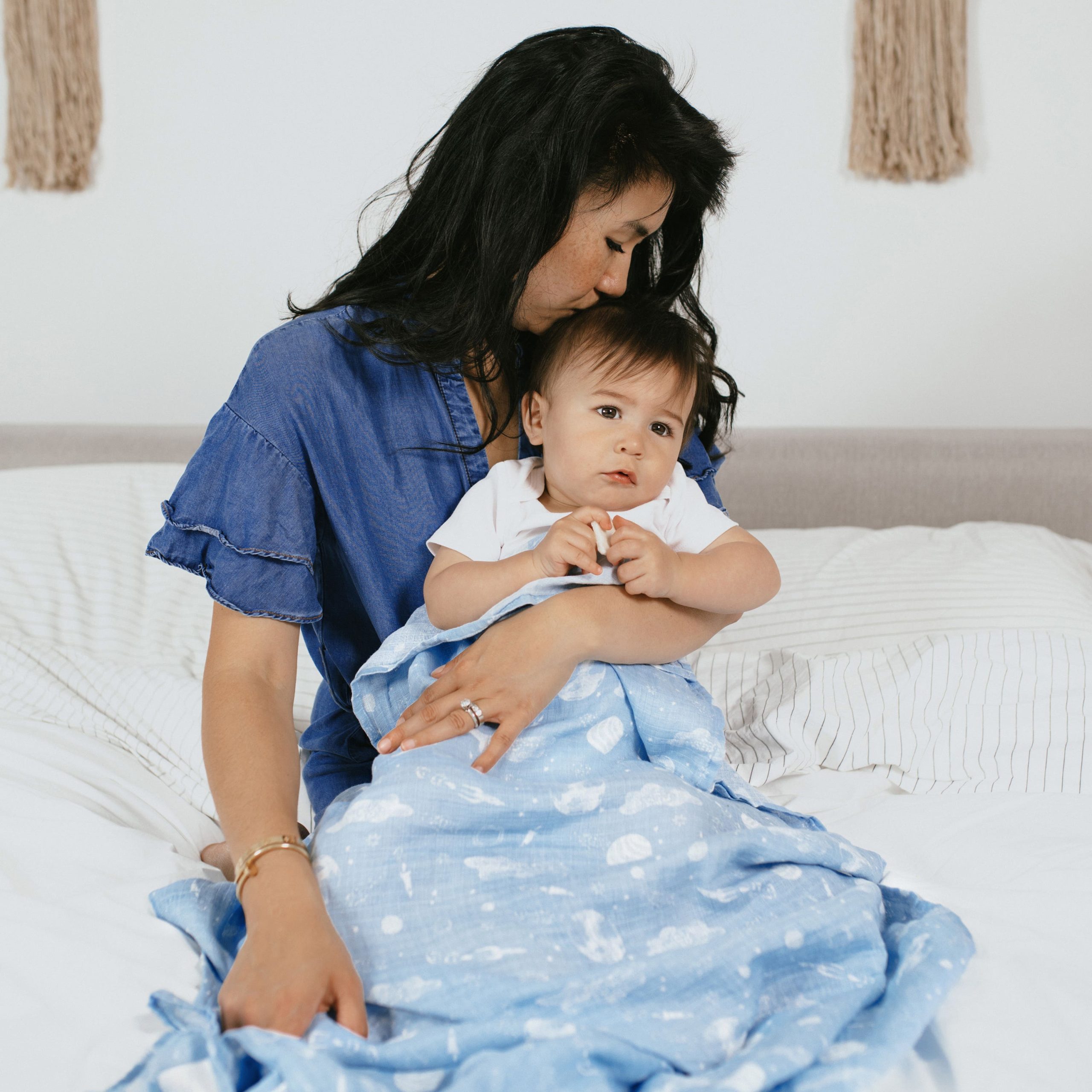 essentials cotton muslin swaddle blanket 4 pack - Image 4