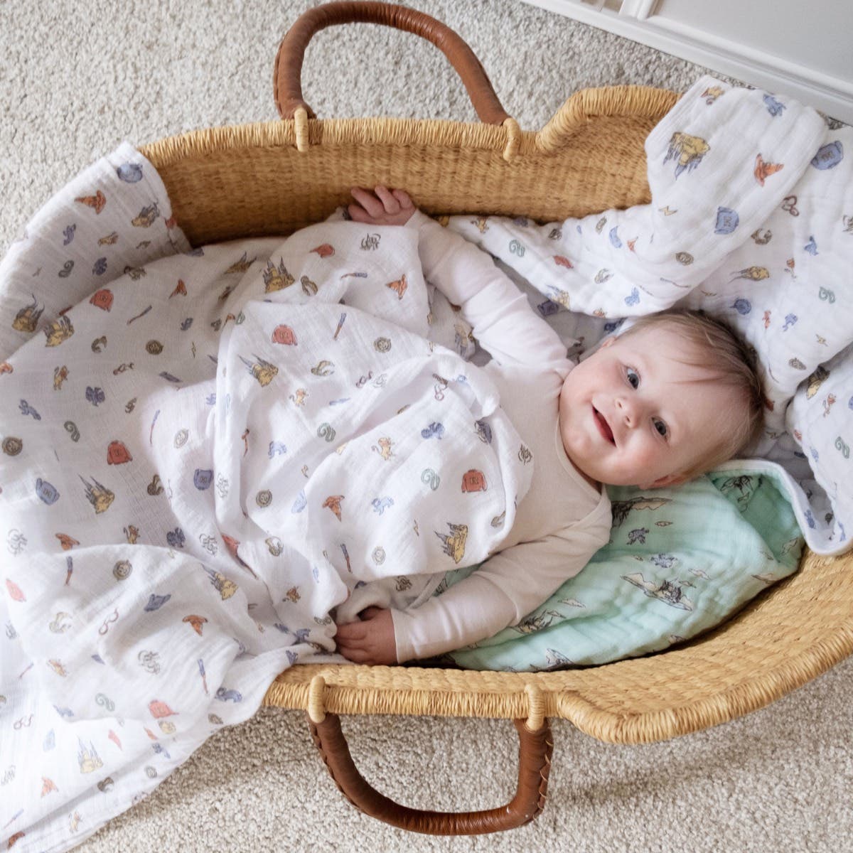 essentials cotton muslin swaddle blanket 2 pack - Image 4