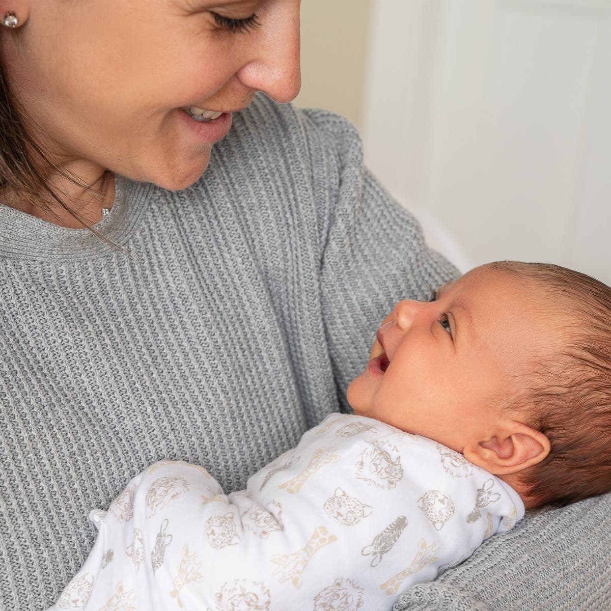 essentials easy swaddle wrap 3 pack - Image 2